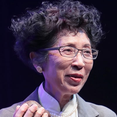 潮田登久子